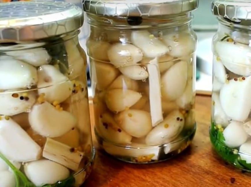 Рецепт маринованного чеснока без уксуса на зиму