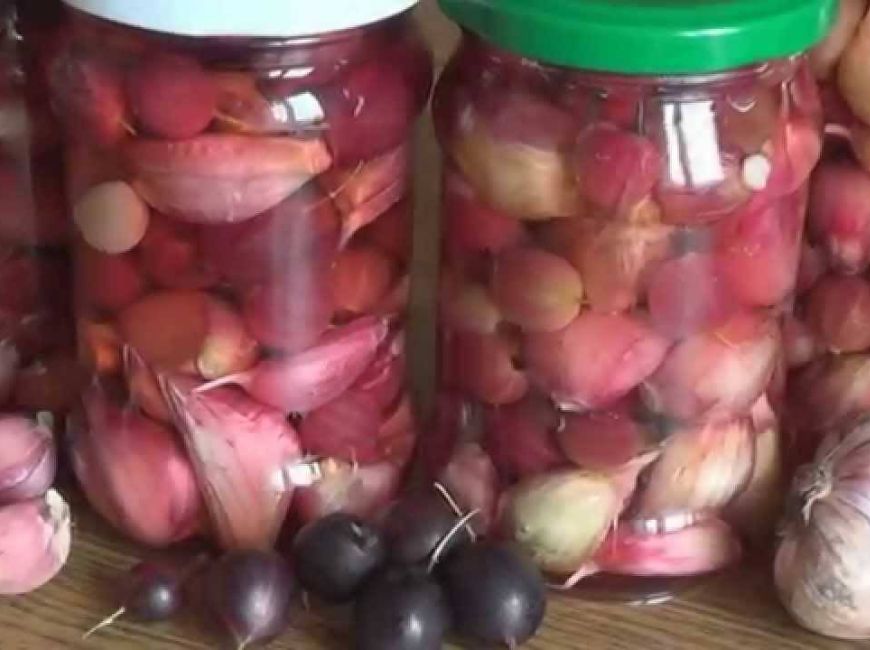 Рецепт маринованного чеснока в виноградном соке