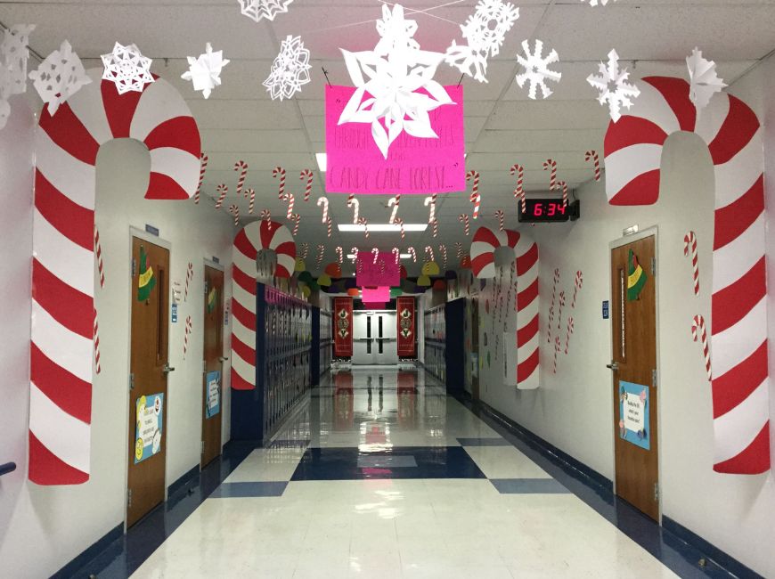 Как украсить коридор школы на Новый год